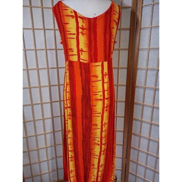 Santa Monica Leisure Med Sundress - Picture 12 of 12